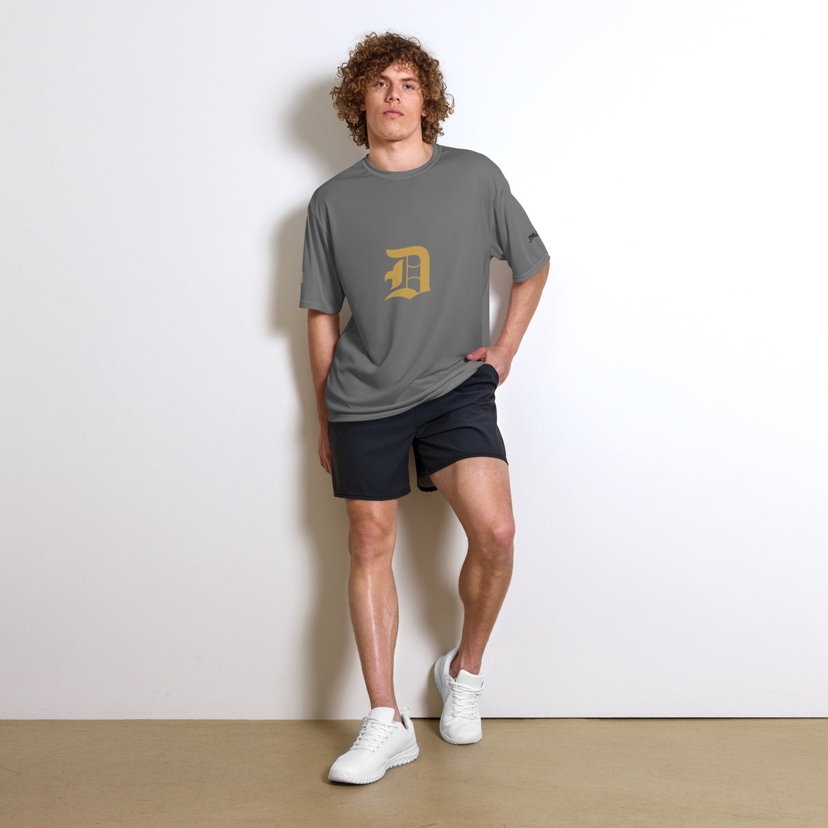 Dramatic Crew Neck T-shirt