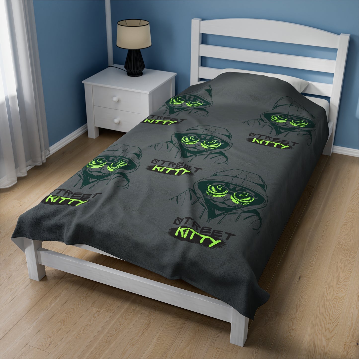 Street Kitty Velveteen Plush Blanket